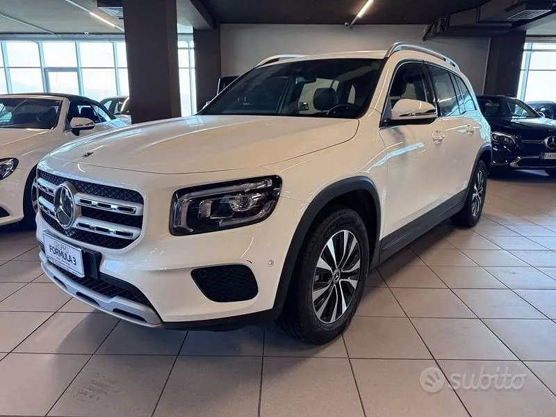 Mercedes-Benz Glb