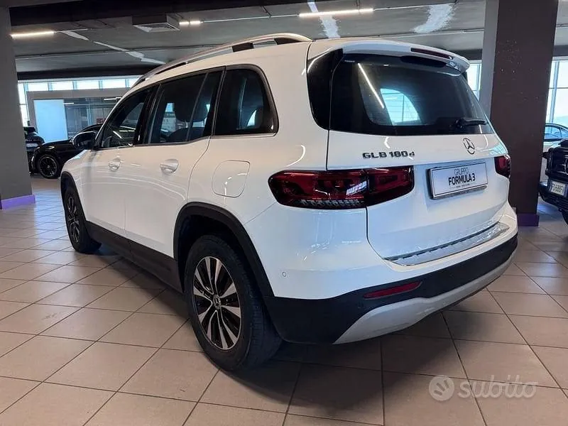 Mercedes-Benz Glb 2022 photo 4