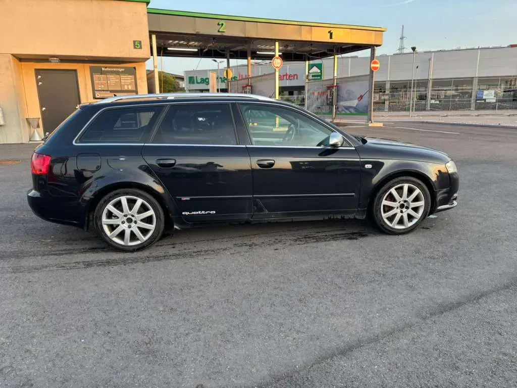 Audi A4 2004 photo 3