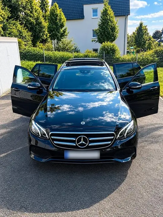 Mercedes-Benz E 300 De