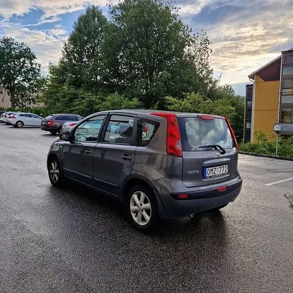 Nissan Note 2006 photo 5