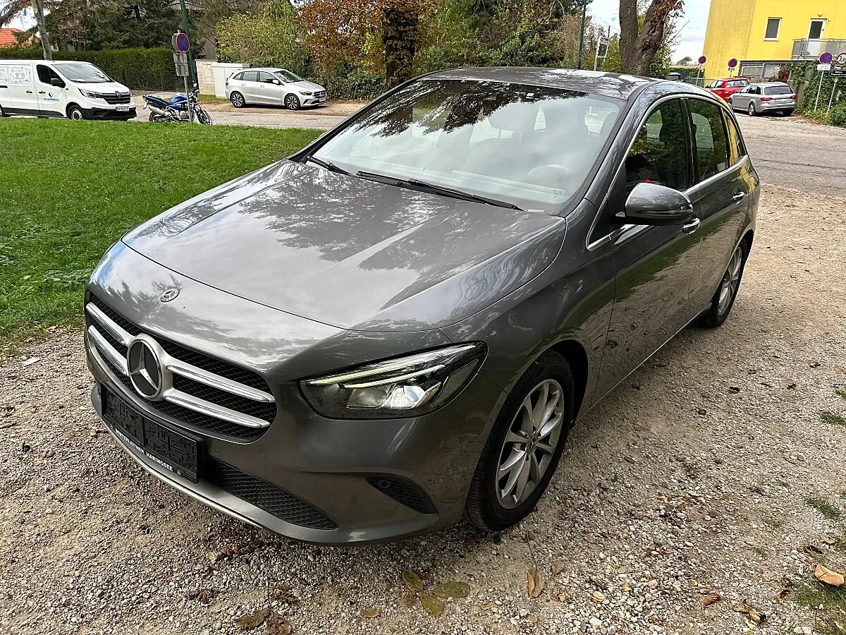 Mercedes-Benz B-Class 2019 photo 2