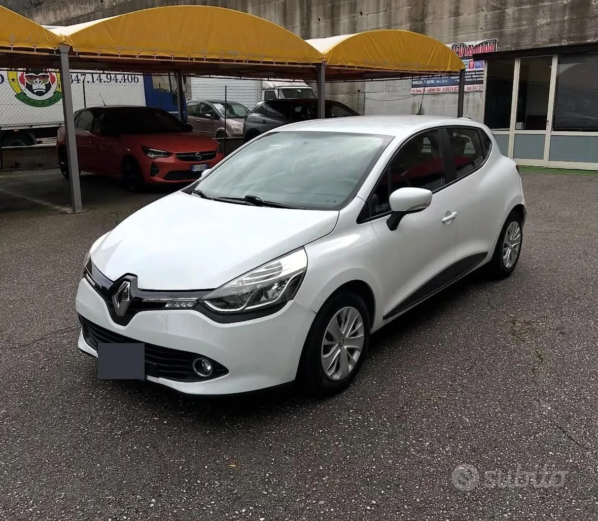 Renault Clio 2014 photo 2
