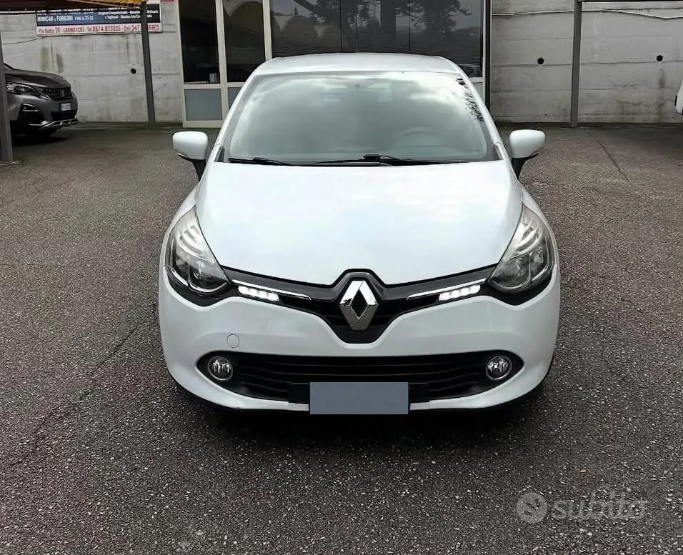 Renault Clio 2014 photo 4