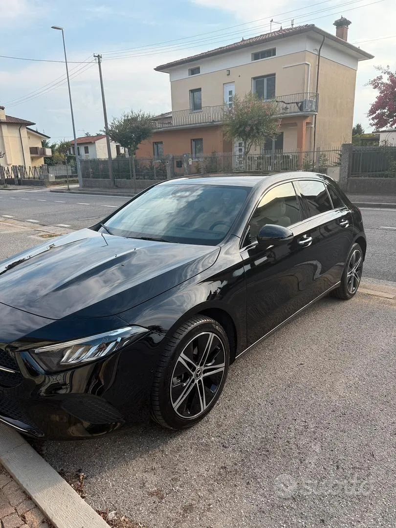 Mercedes-Benz A 250E