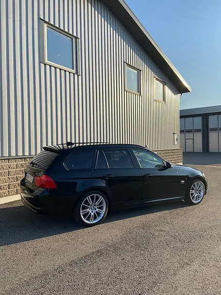 BMW 320D 2012 photo 3