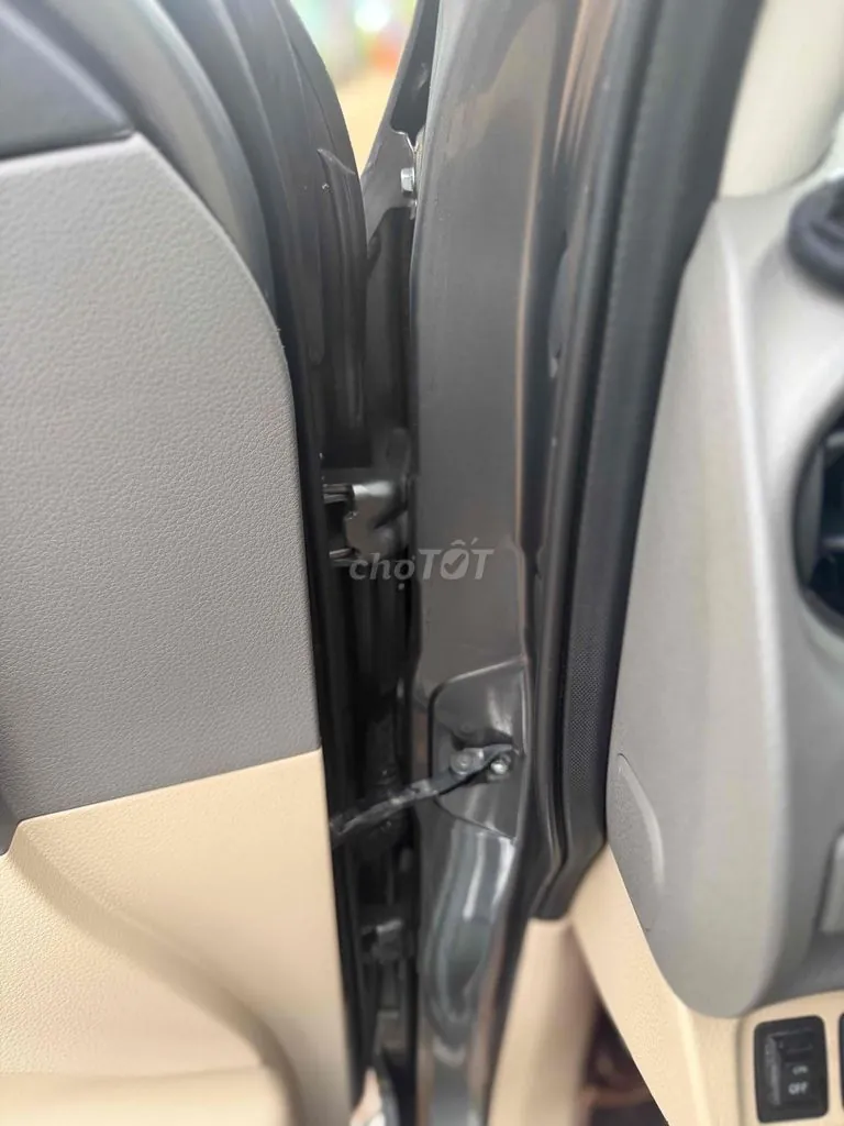 Nissan Navara 2015 photo 5