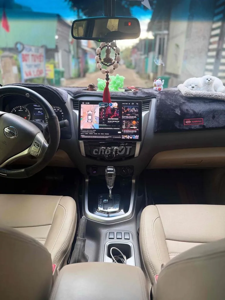 Nissan Navara 2015 photo 4