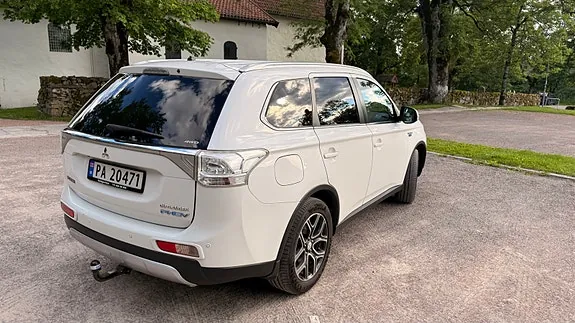 Mitsubishi Outlander 2015 photo 5