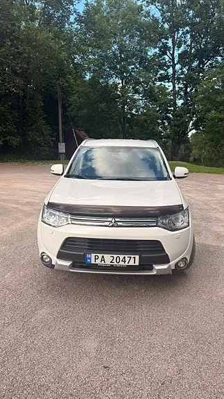 Mitsubishi Outlander 2015 photo 3