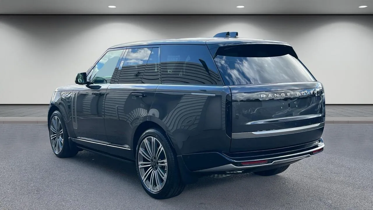 Land Rover Range Rover photo 5