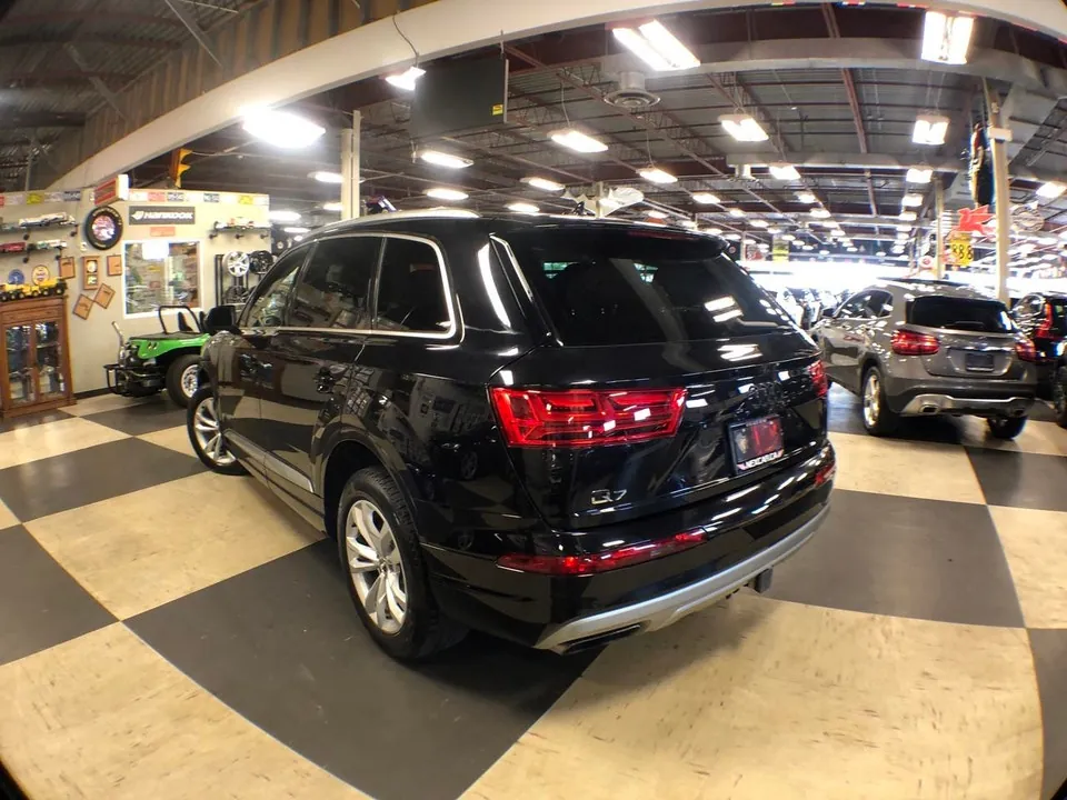 Audi Q7 2019 photo 5