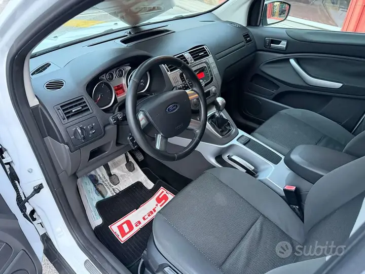 Ford Kuga 2011 photo 2