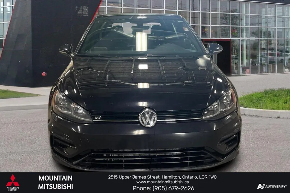 Volkswagen Golf R 2018 photo 2