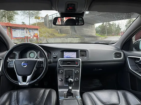 Volvo V60 2011 photo 5