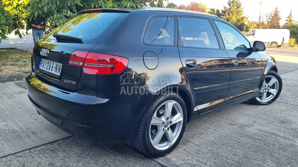 Audi A3 2010 photo 4