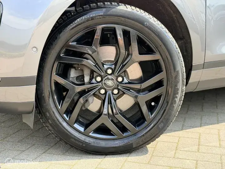 Land Rover Range Rover Evoque 2019 photo 2