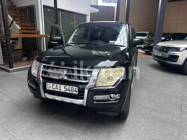 Mitsubishi Montero