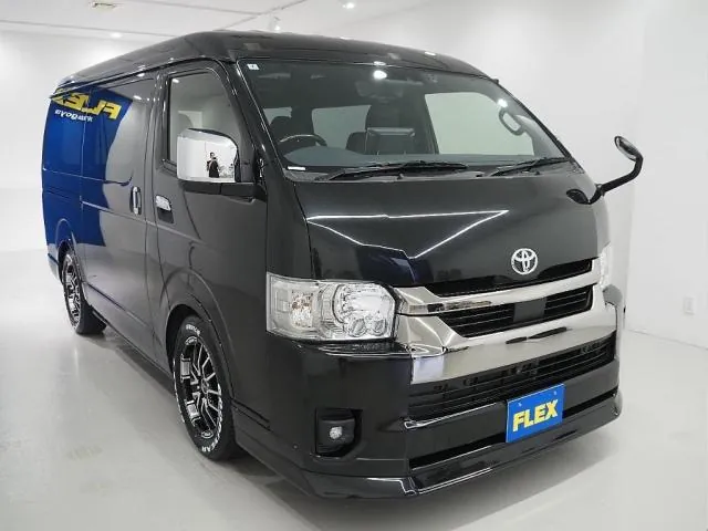 Toyota Hiace 2024 photo 3