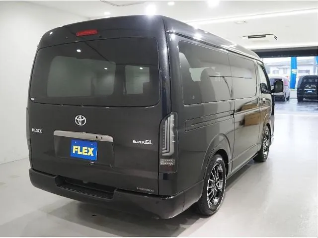 Toyota Hiace 2024 photo 5