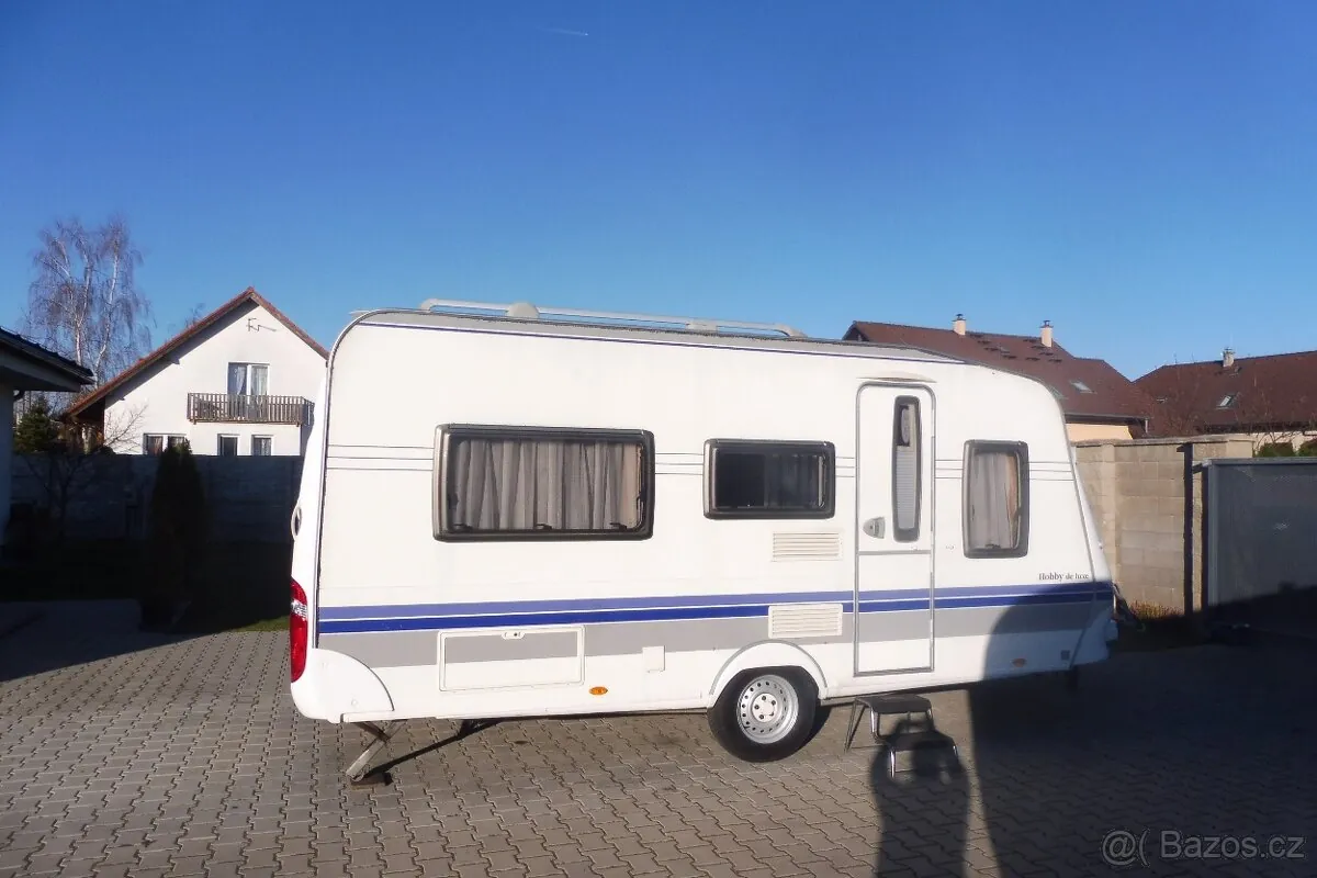 Hobby De Luxe 460 2009 photo 3