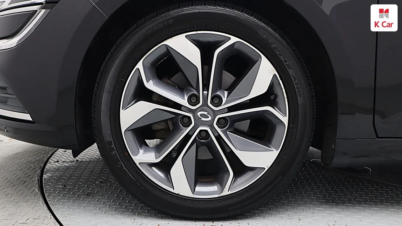 Renault Korea Sm6 2019 photo 5