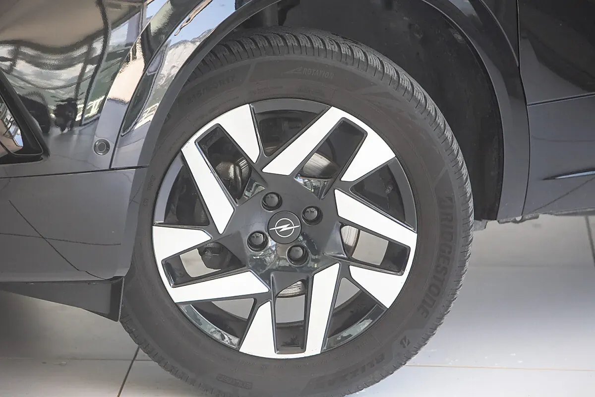 Opel Mokka 2025 photo 2