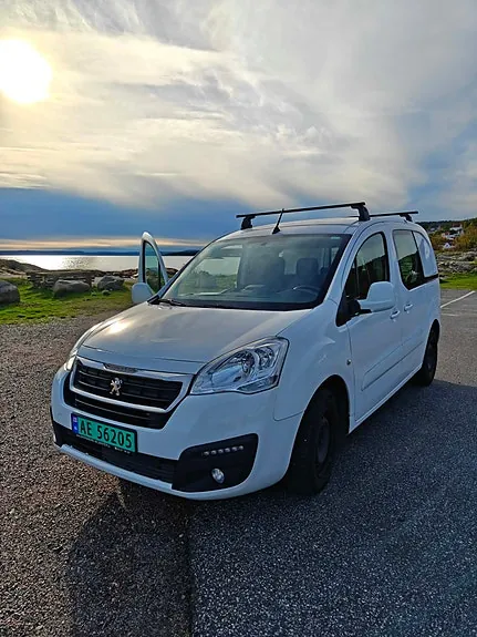 Peugeot Partner 2018 photo 2