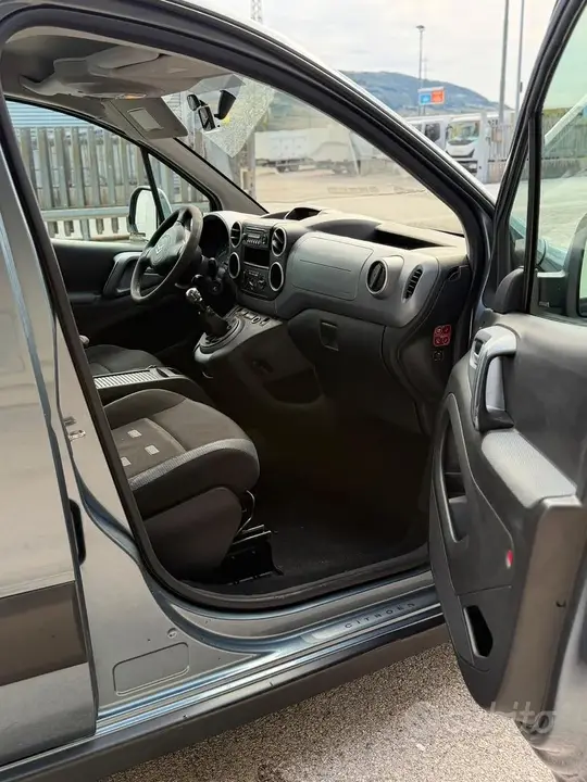 Citroen Berlingo 2009 photo 5