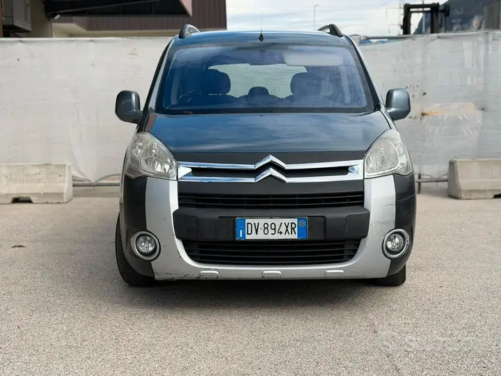 Citroen Berlingo 2009 photo 2