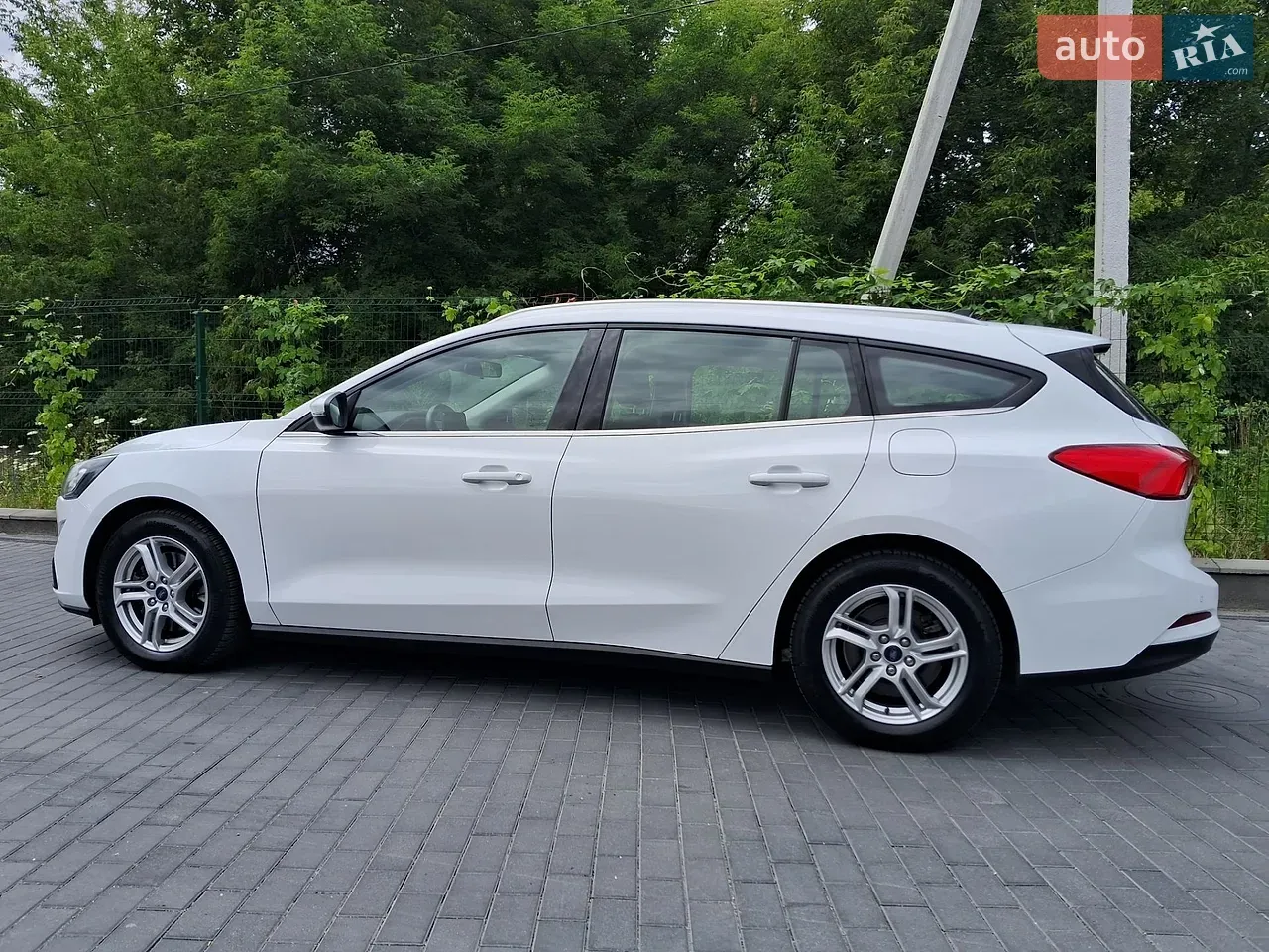 Ford Focus 2020 photo 3