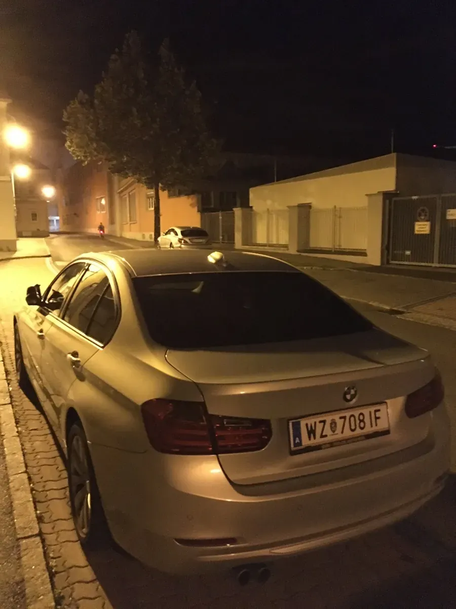 BMW 3 Series 2014 photo 3