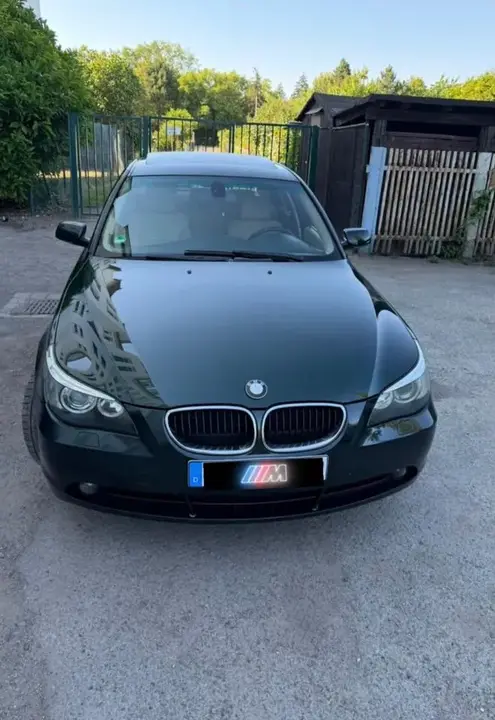 BMW 520I