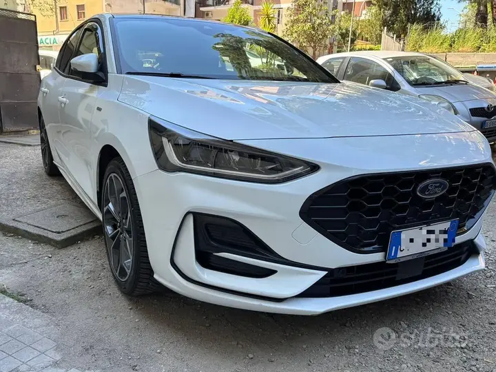 Ford Focus 2024 photo 4