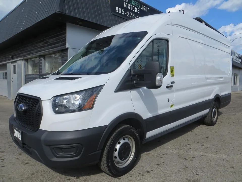 Ford Transit Cargo 2023 photo 2