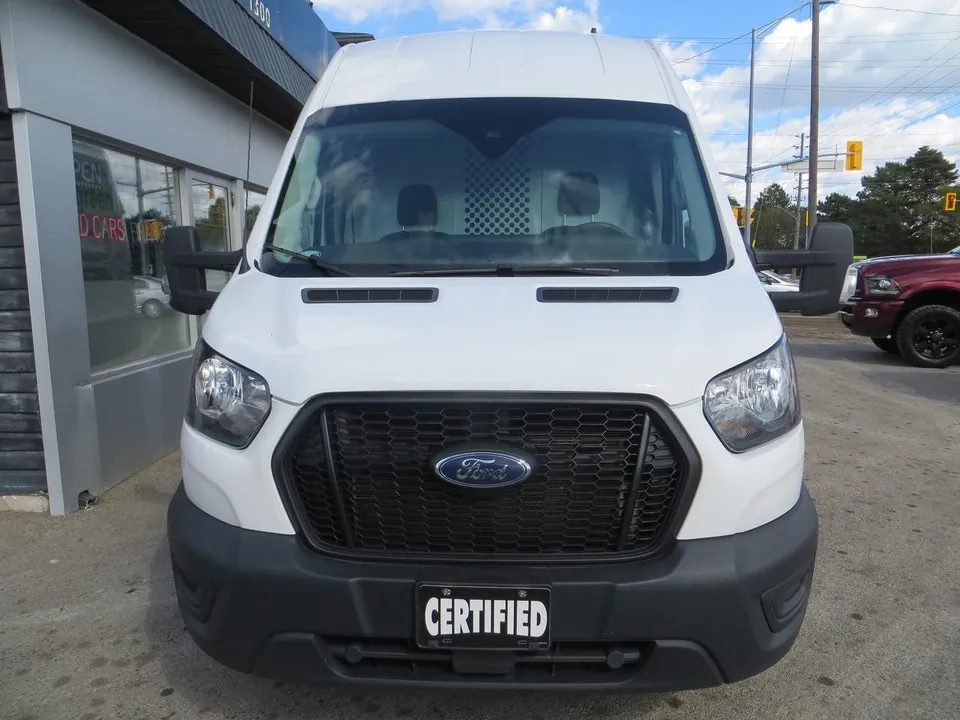 Ford Transit Cargo 2023 photo 3