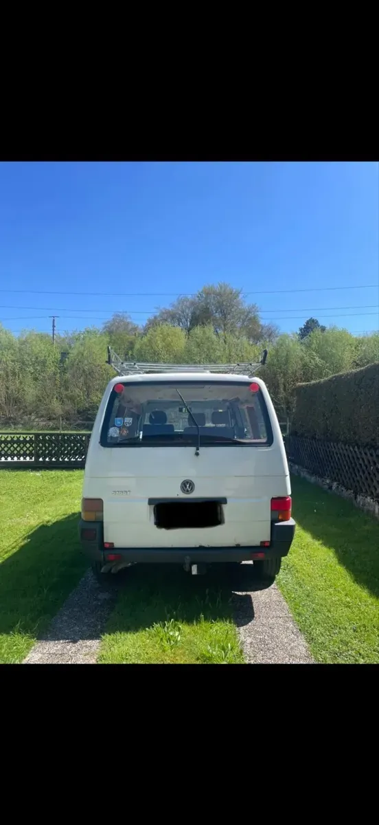 Volkswagen T4 1997 photo 3