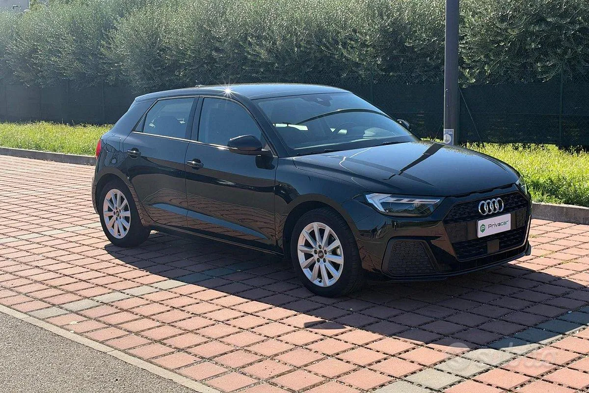 Audi A1 2023 photo 3