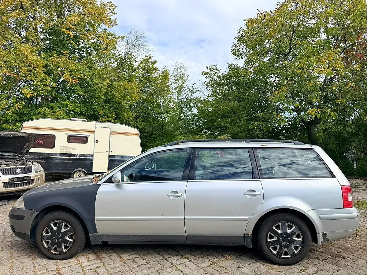 Volkswagen Passat 2004 photo 3