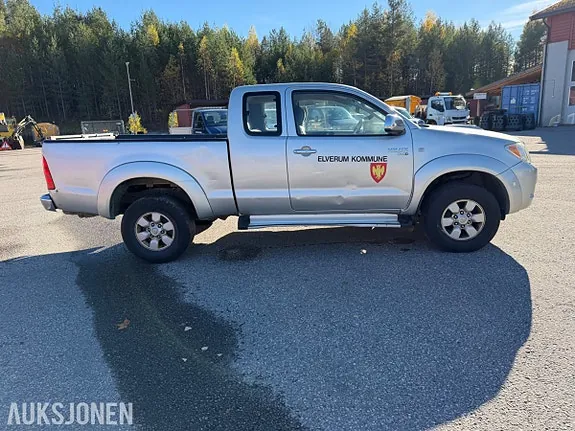 Toyota Hilux 2008 photo 4