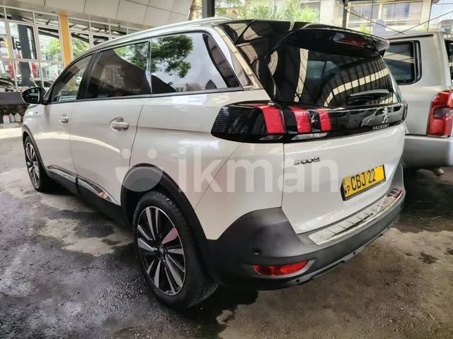 Peugeot 5008 2019 photo 2