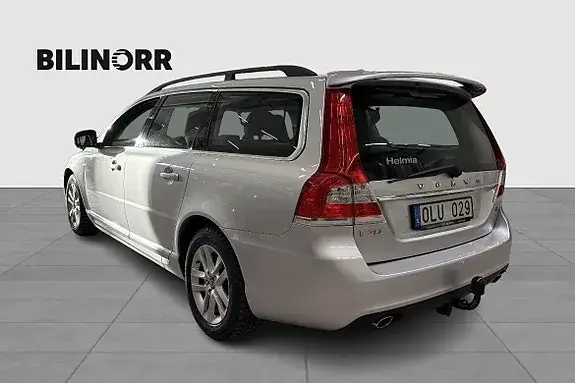 Volvo V70 2014 photo 2