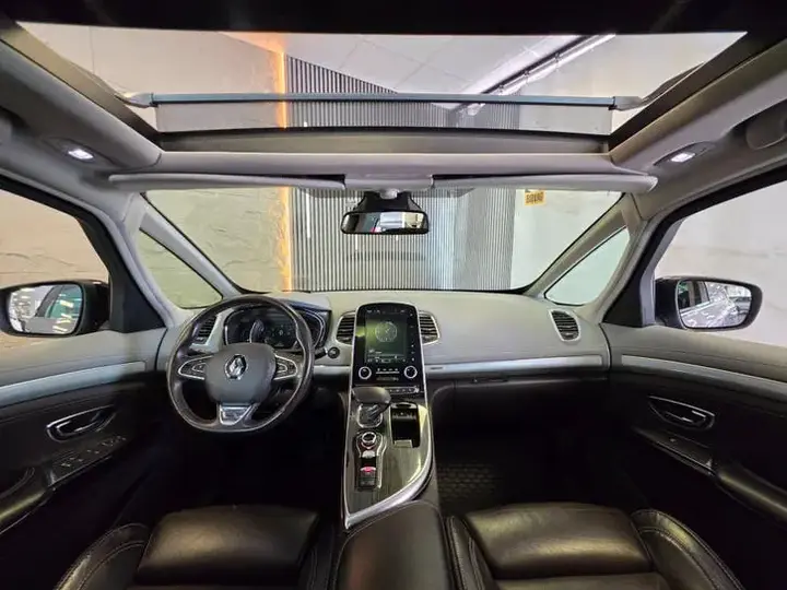 Renault Espace 2018 photo 3
