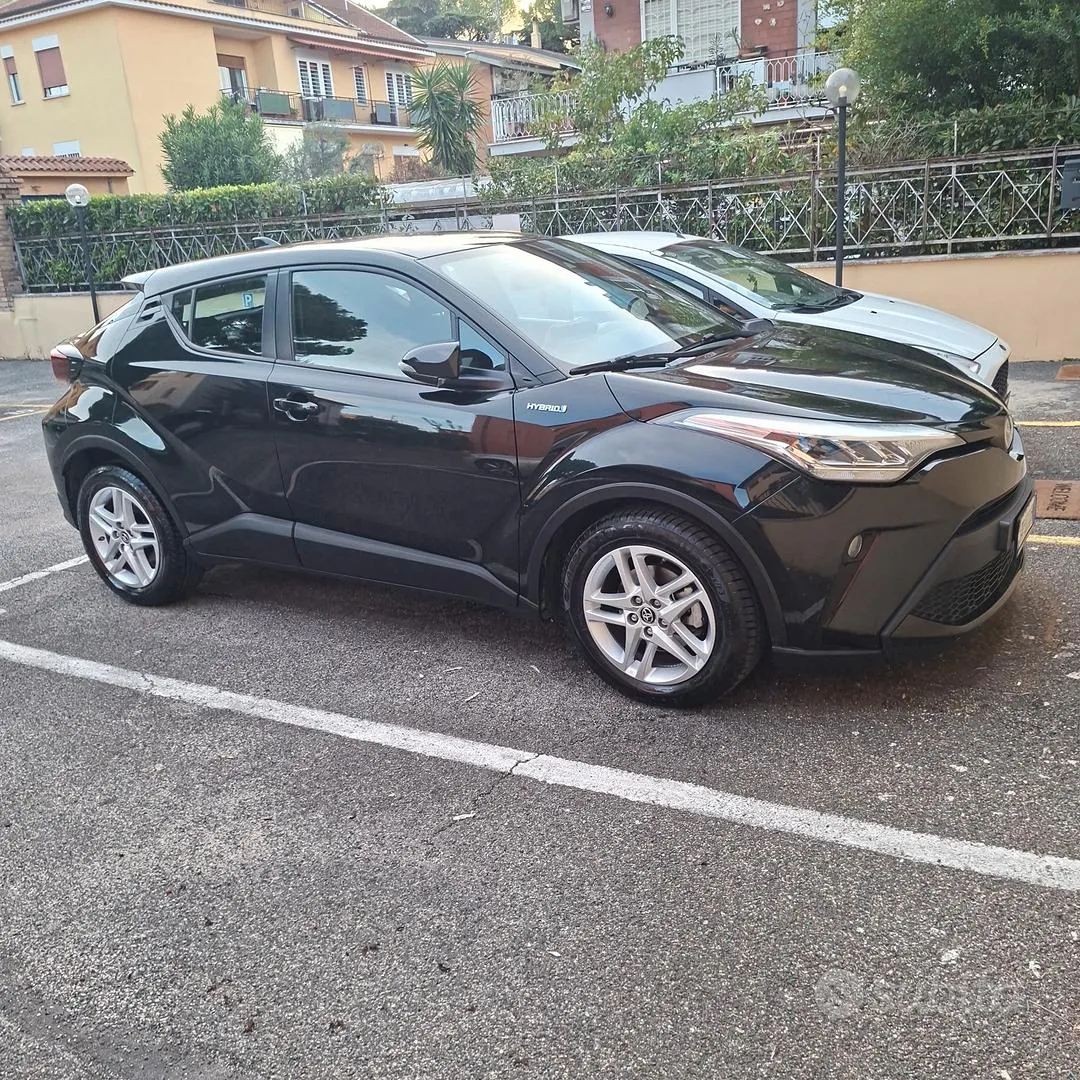Toyota C-Hr 2020 photo 3