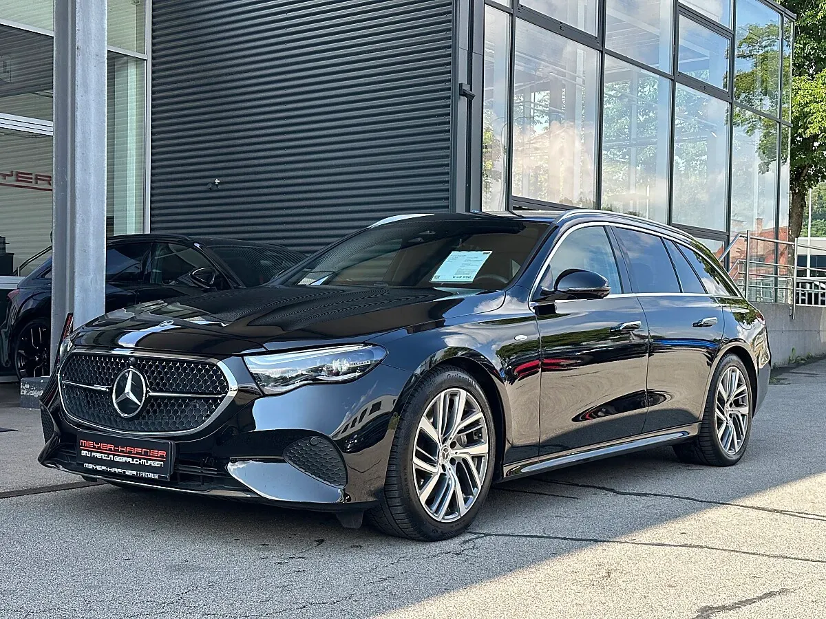 Mercedes-Benz E-Class 2025 photo 2