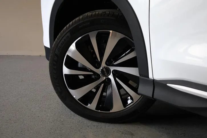 BYD Seal 2026 photo 3