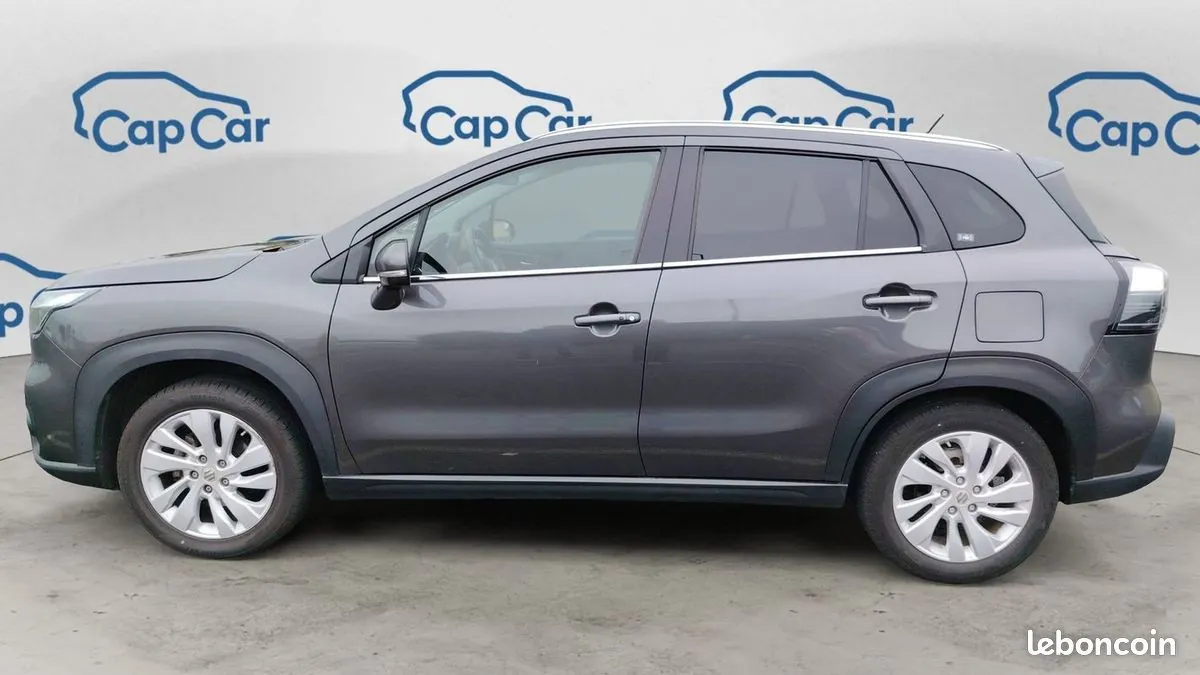 Suzuki Sx4 S-Cross 2023 photo 2