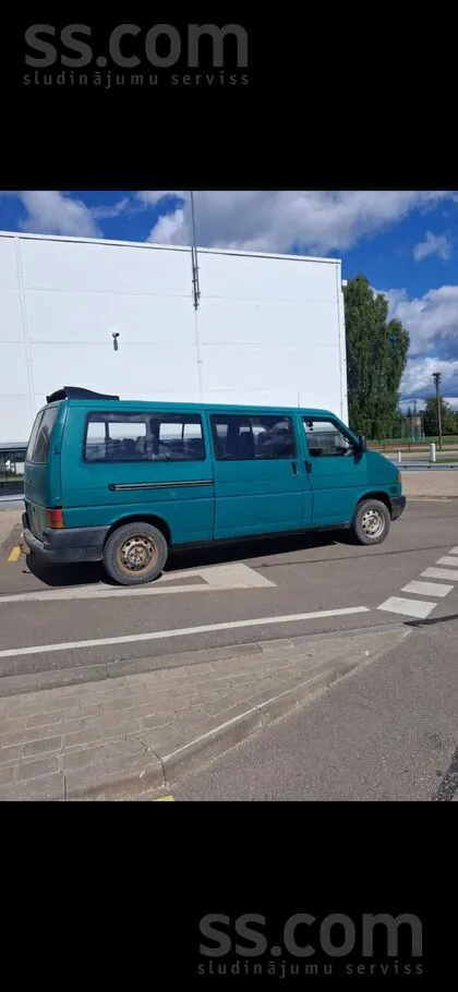 Volkswagen T4 Long 1998 photo 3