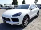 Porsche Cayenne 2022 photo 2