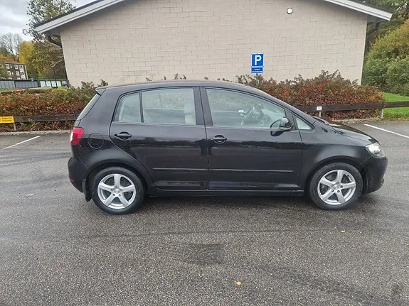 Volkswagen Golf Plus 2010 photo 3